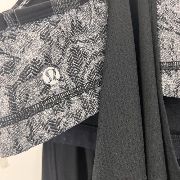 Lululemon Tank Top Size 6 No Limits Black Gray Built In Sports Bra - Picture 3 of 4